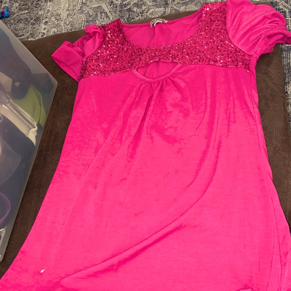 Pink top